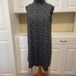 Nik and Nash Womens L Black w/White Dots Sleeveless Stretchy Dress Shift